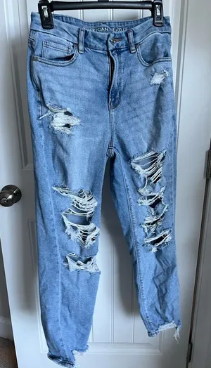 American Eagle Straight Leg Jeans thumbnail 1