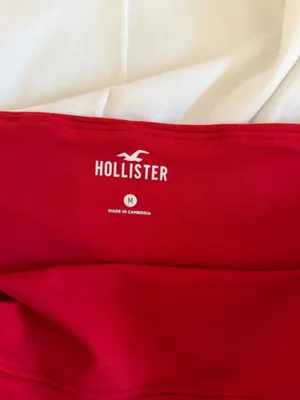 Hollister Crop Top thumbnail 3