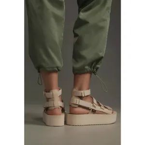 Teva Mevia Flatform Sandals size 7 thumbnail 10