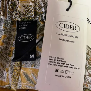 NEW Cider Yellow White Jacquard High Waist Pull On Casual Mini Shorts Size M thumbnail 5