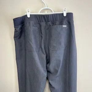 Figs High Waisted Livingston Basic Scrub Pants Gray XL Women thumbnail 4