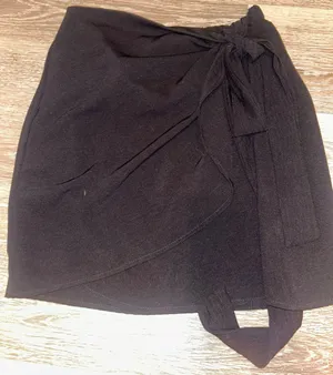black bow skirt Size M thumbnail 1