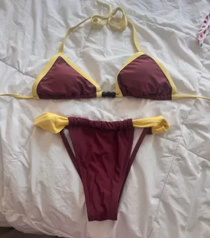 Yellow and brown bikini set Size XS thumbnail 1
