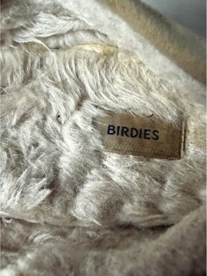 Birdies Beige Suede Loafers with Faux Fur Lining, Size 8.5 thumbnail 2