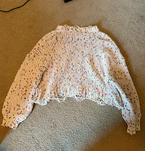 Sweater White thumbnail 2