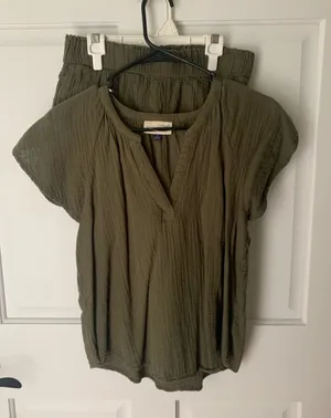 Blouse and Shorts Set Target  thumbnail 1
