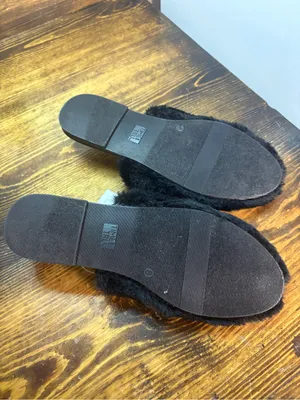 Time and tru black fur mules size 8 thumbnail 5