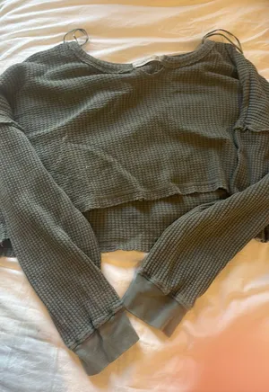 Altar'd State Top Long Sleeve Green thumbnail 1