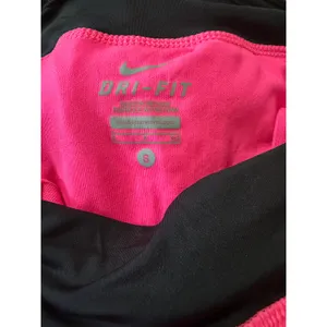 Nike Dri-Fit‎ Running Shorts Women's Small Pink Black Athletic Gym thumbnail 3