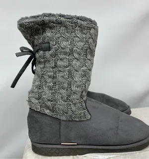 Mul Luks size 10 Grey Knit Women's sweater Boots pull on winter comfy casual thumbnail 1