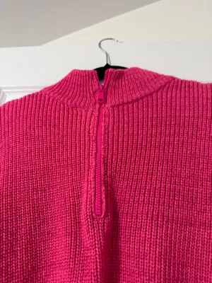 Pink knit quarter zip Size L thumbnail 2