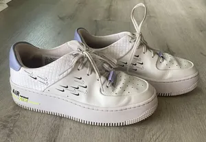 Nike Air Force 1 White and Purple Women's Sneakers thumbnail 1