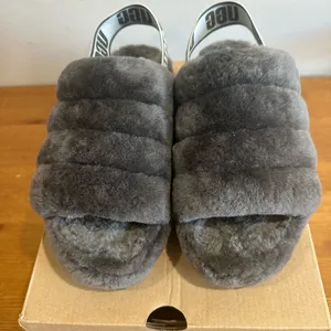 UGG Gray FLUFF  YEAH SLIDE thumbnail 2