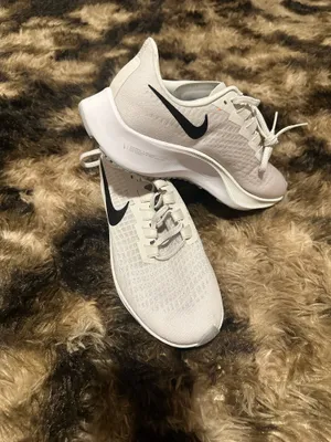 Nike Air Zoom Pegasus 37 Platinum Tint thumbnail 3