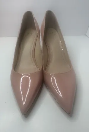 Marc Fisher Mizlas Nude Patent Leather Pumps Women's Size 8M thumbnail 1