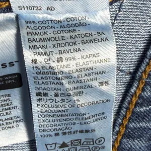 Levis 501 Original Fit Jeans Womens 25 Blue Denim Straight Leg Button Fly 9426 thumbnail 10