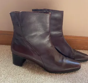 VanEli Brown Leather Short Heeled Booties thumbnail 1