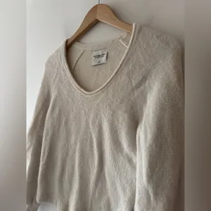 Abercrombie & Fitch Cream Soft A&F Collection Cozy Fuzzy Sweater‎ thumbnail 2