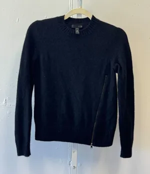 AQUA 100% Cashmere Crewneck Sweater Side Zip Detail Women's Small Black Casual thumbnail 1