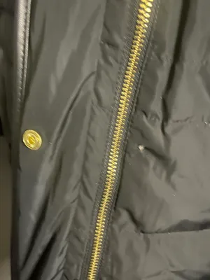 women’s large black coat with zipper stored hood. SEE NOTES. thumbnail 4
