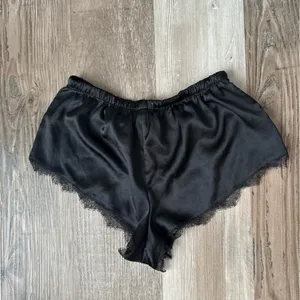 Victoria’s Secret lace black mini pajama shorts​ in size xs thumbnail 4