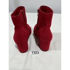 Woman’s Shein Rapid 01 Size 7 Red Pointed Toe Side Zip Chunky Heel Ankle Bootie thumbnail 4