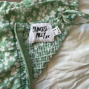 Princess Polly Green floral mini dress with adjustable straps thumbnail 6