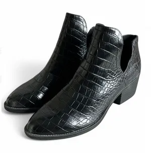 Volatile Chronicle Bootie (Women) Size 8.5 black. thumbnail 1