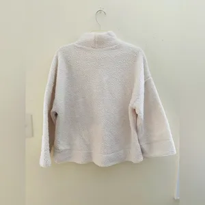 NWT GAP Fleece Sweatshirt for women thumbnail 8