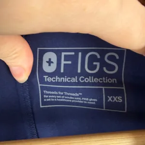 FIGS Technical Collection Dolores Scrub Top Size XXS Navy Medical Nurse Doctor thumbnail 4