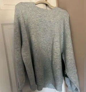 Daily Drills Light Blue Sweater Size XS thumbnail 4