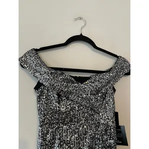 Lulu’s Once in a Lifetime Silver Sequin Off-the-Shoulder Mini Dress Size XS thumbnail 6
