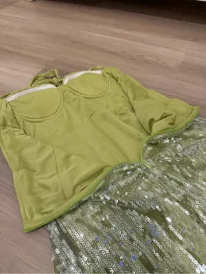 Green Sequin Halter Midi Dress with Side Slit Size XL thumbnail 7