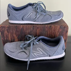 New Balance Women's WL555 casual sneakers thumbnail 1