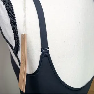 Skims Everyday Sculpt Bodysuit in Onyx Small NWT thumbnail 8