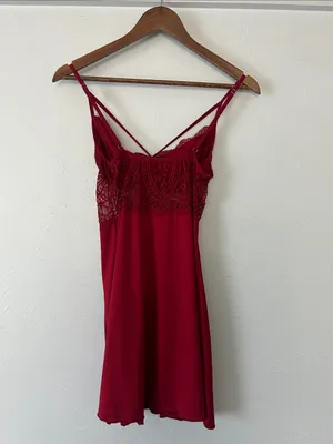 Red Lace-Trim Chemise Nightdress thumbnail 4