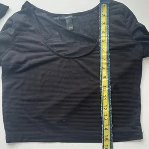 Black Long Sleeve Crop Top thumbnail 5