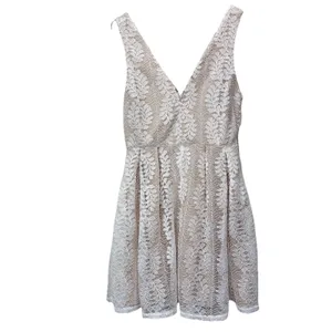 NWT‎ Lulus All of My Heart White Lace Sleeveless Skater Flare Dress MEDIUM thumbnail 5