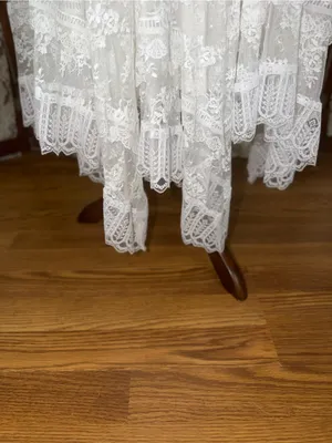 Fabulous Vintage 90s Jessica McClintock Handkerchief Hem Lace Wedding Dress thumbnail 4