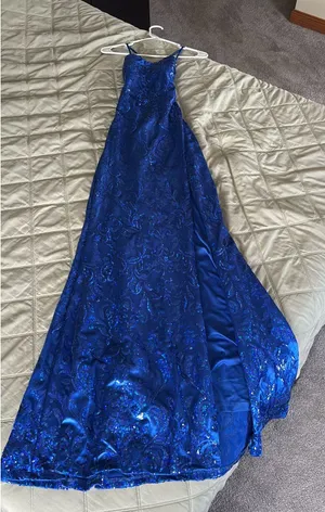 Prom Dress Windsor thumbnail 1