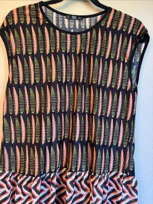 Zara MEDIUM Boho Tunic Top Sleeveless Blouse Black Coral Patterned Ruffle Hem thumbnail 4