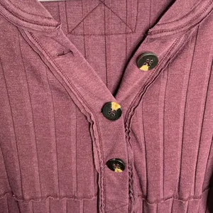 We the Free Free People In The Mix Henley Top in Magic Berry W-295 Sz M thumbnail 6