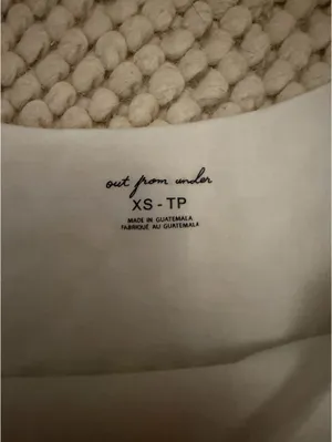 White Off-The-Shoulder Urban Outfitters Top thumbnail 4