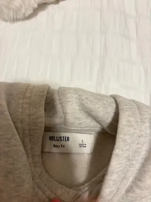 Hollister hoodie thumbnail 2