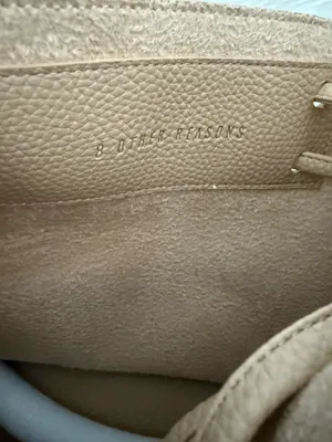 8 other reasons bucket bag thumbnail 4