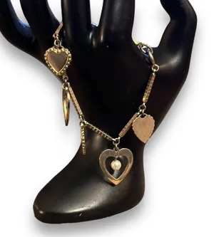 Vintage Gold Tone Hearts Charm Bracelet thumbnail 2