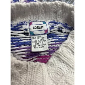 Vintage 62 East Women's Small Colorful Geometric Pattern‎ Mock Neck Sweater thumbnail 9