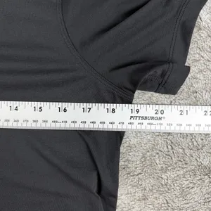 Lululemon Ultralight Waist Length Tee Women's 6 Black thumbnail 5