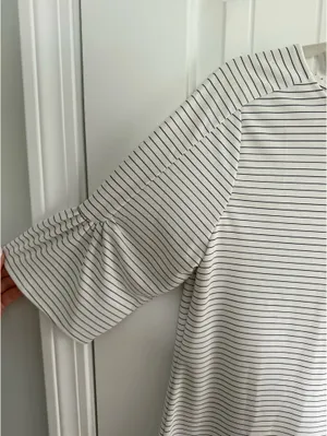 Ann Taylor Short Sleeve Blouse thumbnail 3