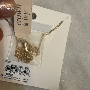 Crown & Ivy necklace Love knot gold tone jewelry New OS thumbnail 3